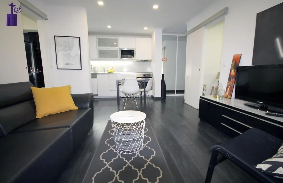 Lisbon North Apartment-1